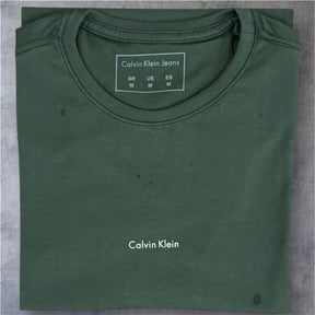 Camiseta Básicas Calvin Klein