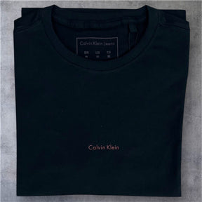 Camiseta Básicas Calvin Klein