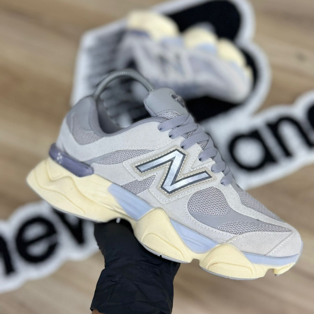 New Balance 9060